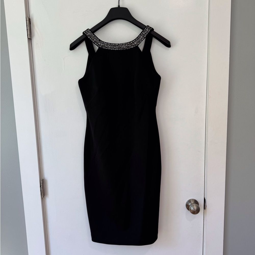 Calvin Klein Black Beaded Neckline Sheath Dress Size 10 Cocktail Evening Dress - Picture 2 of 8
